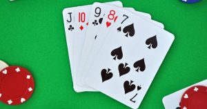 Trong Poker chất nào to nhất